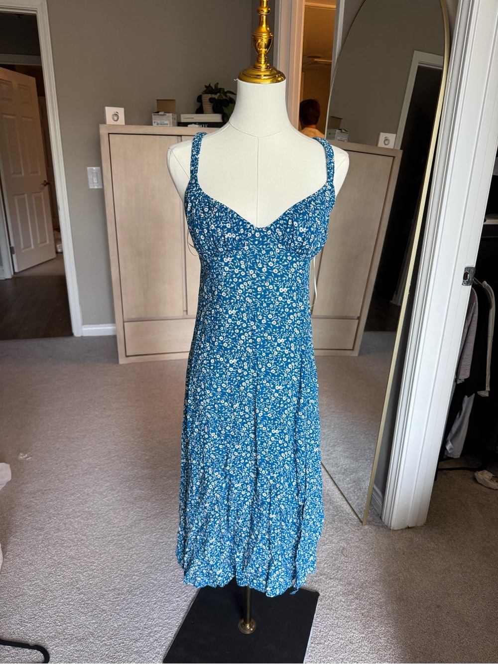 Princess Polly Blue Floral Midi Dress with Sweetheart Bodice